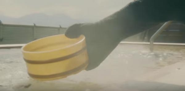 熊本熊蝦碌浸溫泉片曝光 2:01秒與日本爺爺的互動太令人誤會啦
